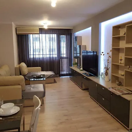 Хепи Апартмънтс Apartment Plovdiv