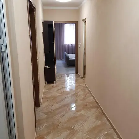 Хепи Апартмънтс Apartment *