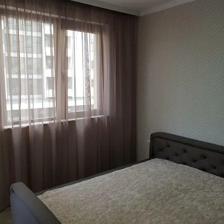Хепи Апартмънтс Apartment *